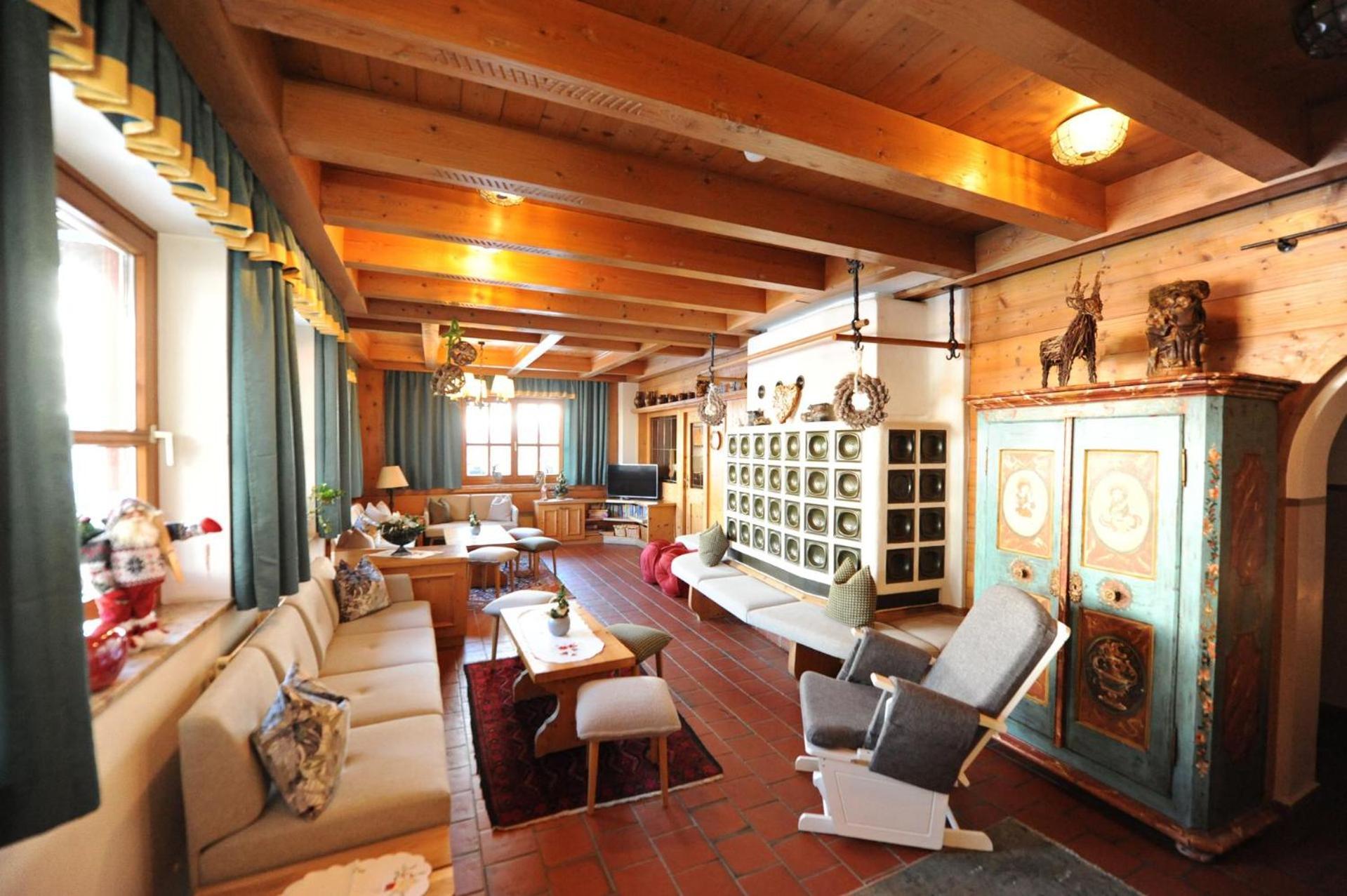 Ski in Ski out Hotel Unterellmau Saalbach-Hinterglemm Eksteriør bilde