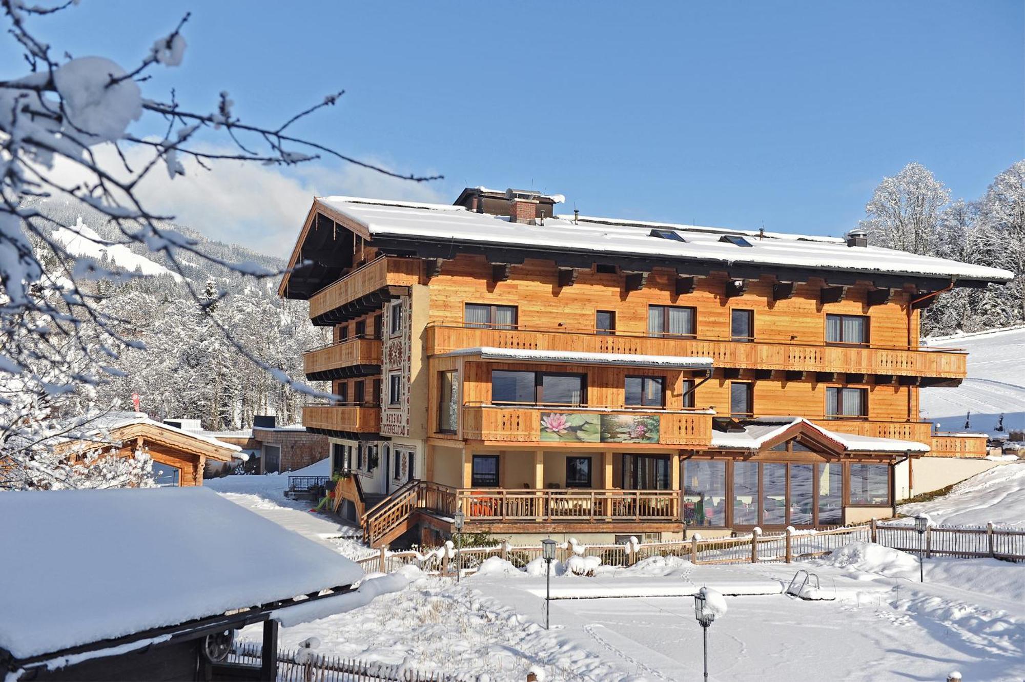Ski in Ski out Hotel Unterellmau Saalbach-Hinterglemm Eksteriør bilde
