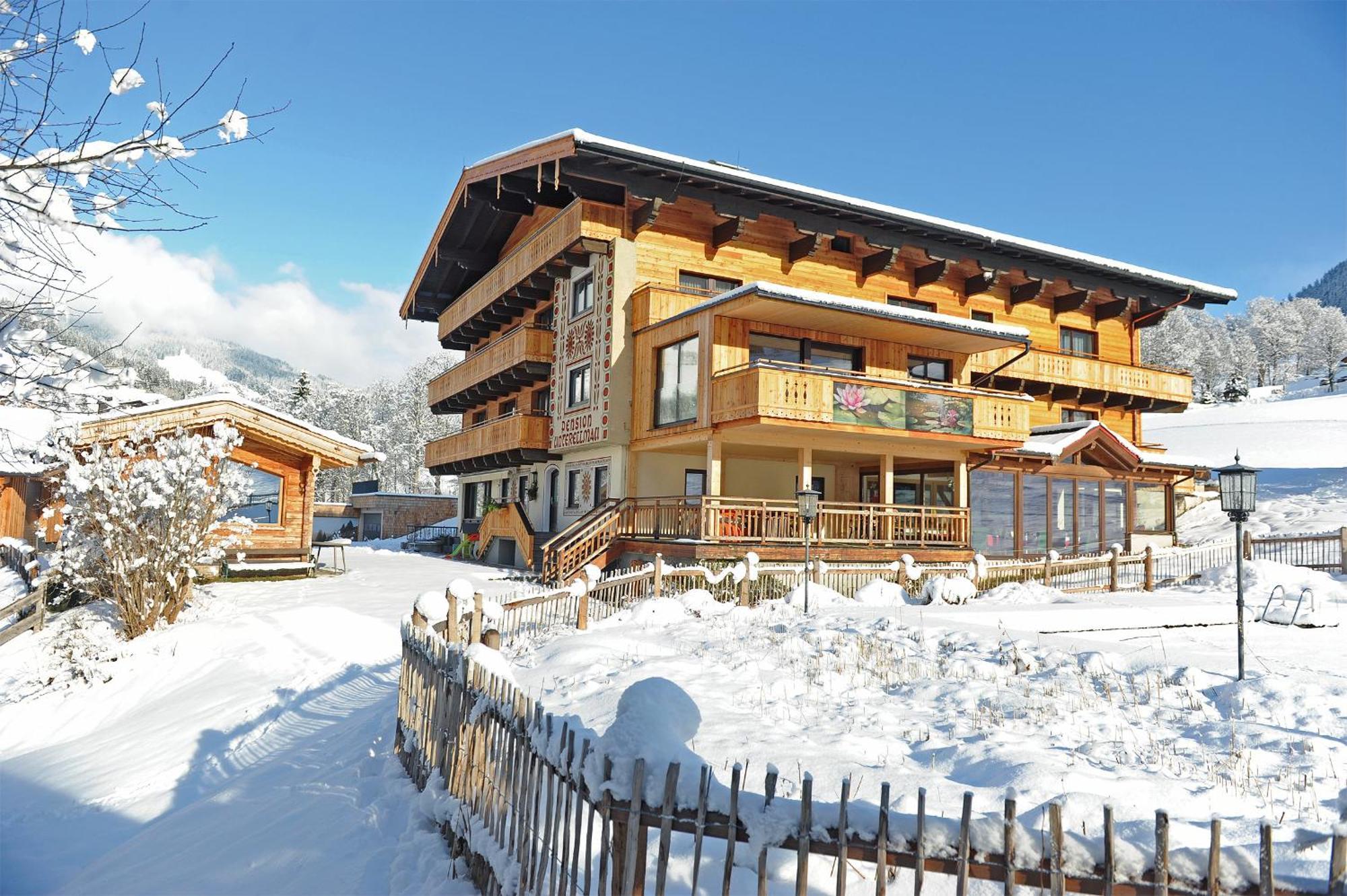 Ski in Ski out Hotel Unterellmau Saalbach-Hinterglemm Eksteriør bilde