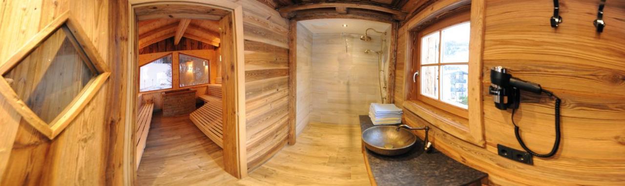 Ski in Ski out Hotel Unterellmau Saalbach-Hinterglemm Eksteriør bilde