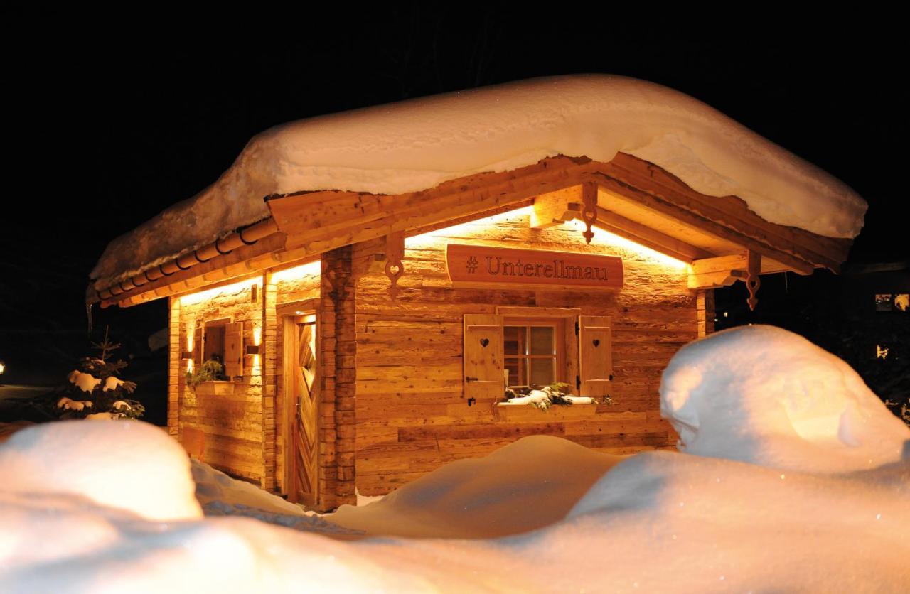 Ski in Ski out Hotel Unterellmau Saalbach-Hinterglemm Eksteriør bilde